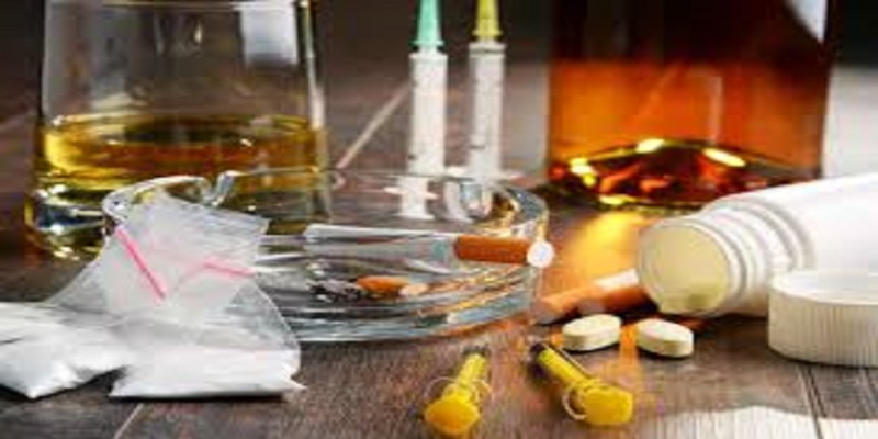 2004 SUBSTANCE ABUSE IN THE WORKPLACE / BEHAVIOR BASED SAFETY